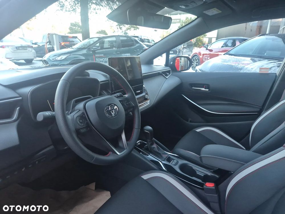 Toyota Corolla 2.0 Hybrid GR Sport - 6