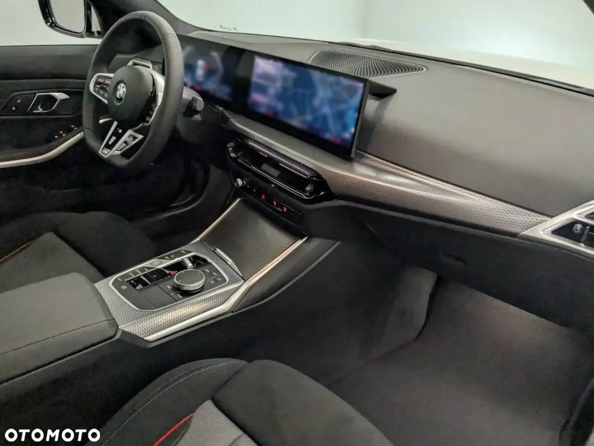 BMW Seria 3 320i M Sport - 5