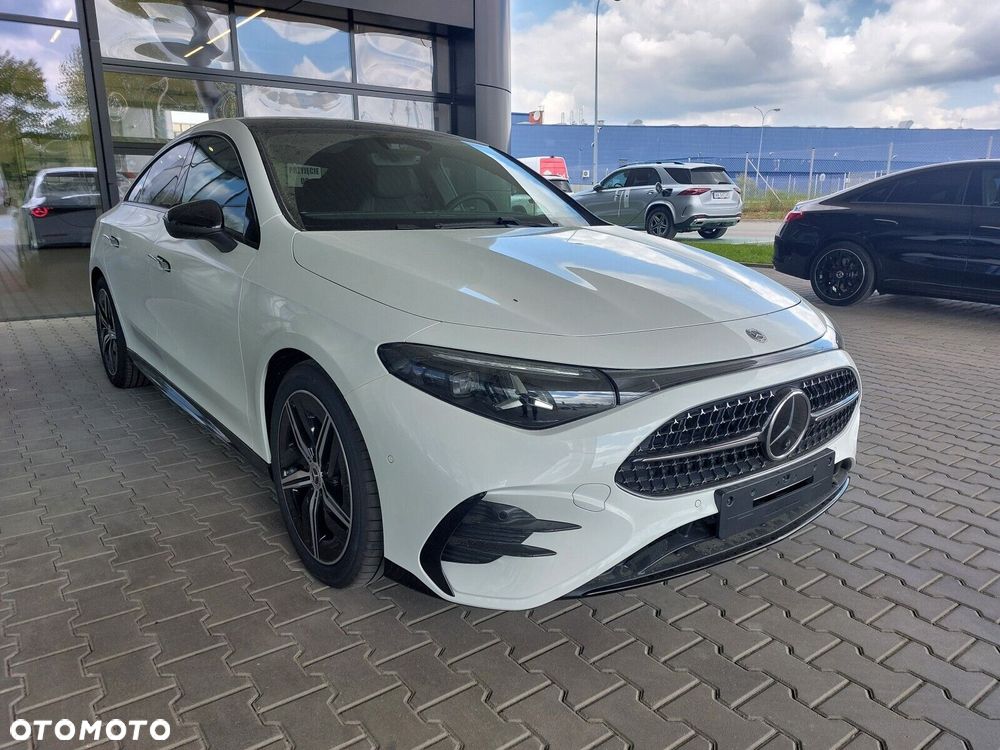 Mercedes-Benz CLA - 2