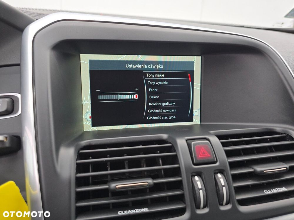 Volvo XC 60 - 18