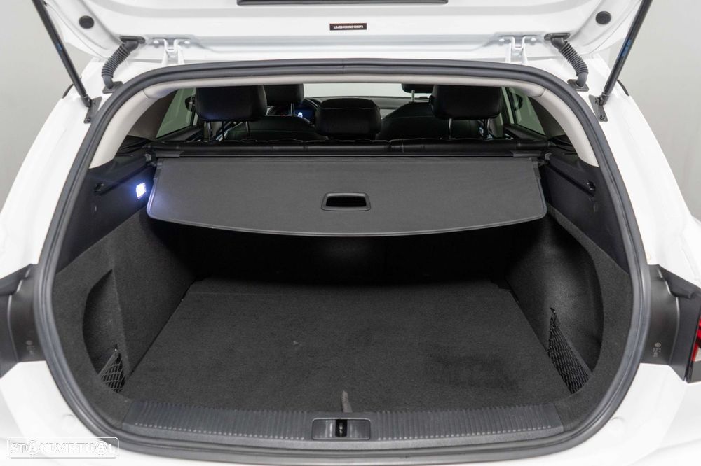 MG MG5 61 kWh Luxury - 12