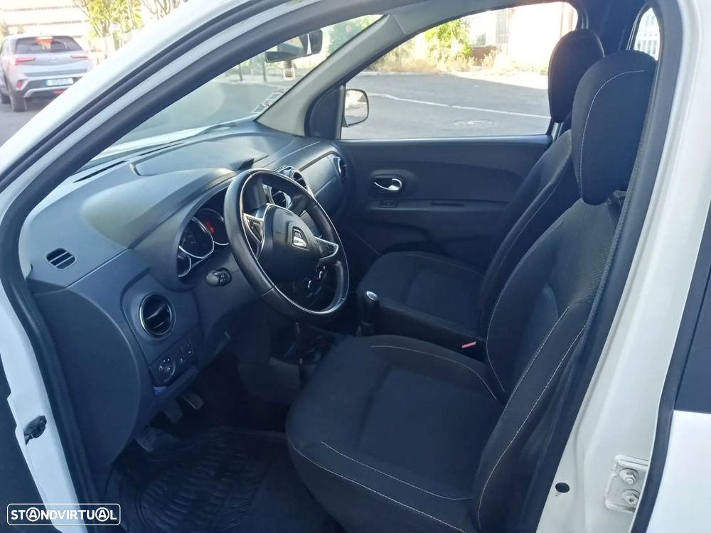 Dacia Lodgy 1.5 dCi Confort 7L - 6