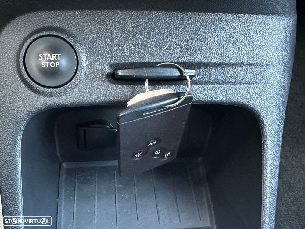 Renault Captur 0.9 TCE Exclusive - 23