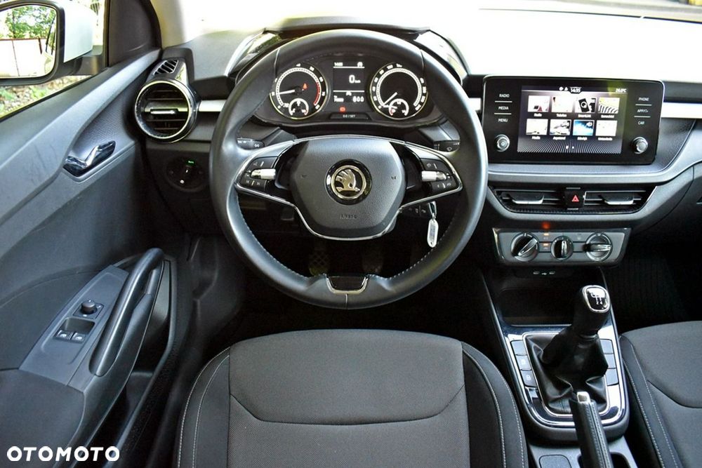 Skoda Fabia 1.0 Ambition - 14