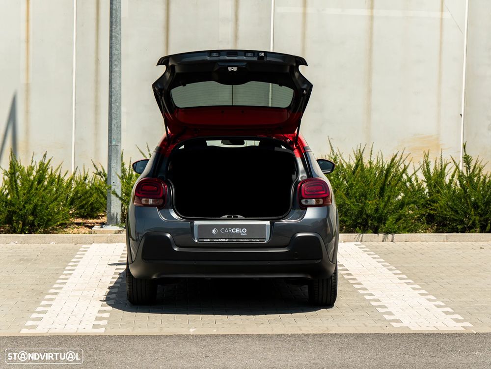 Citroën C3 1.2 PureTech Shine - 32