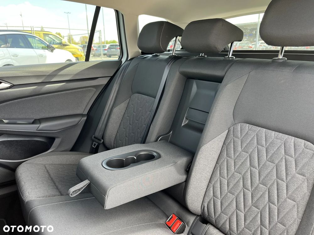 Volkswagen Golf 1.5 eTSI mHEV Life Plus DSG - 16