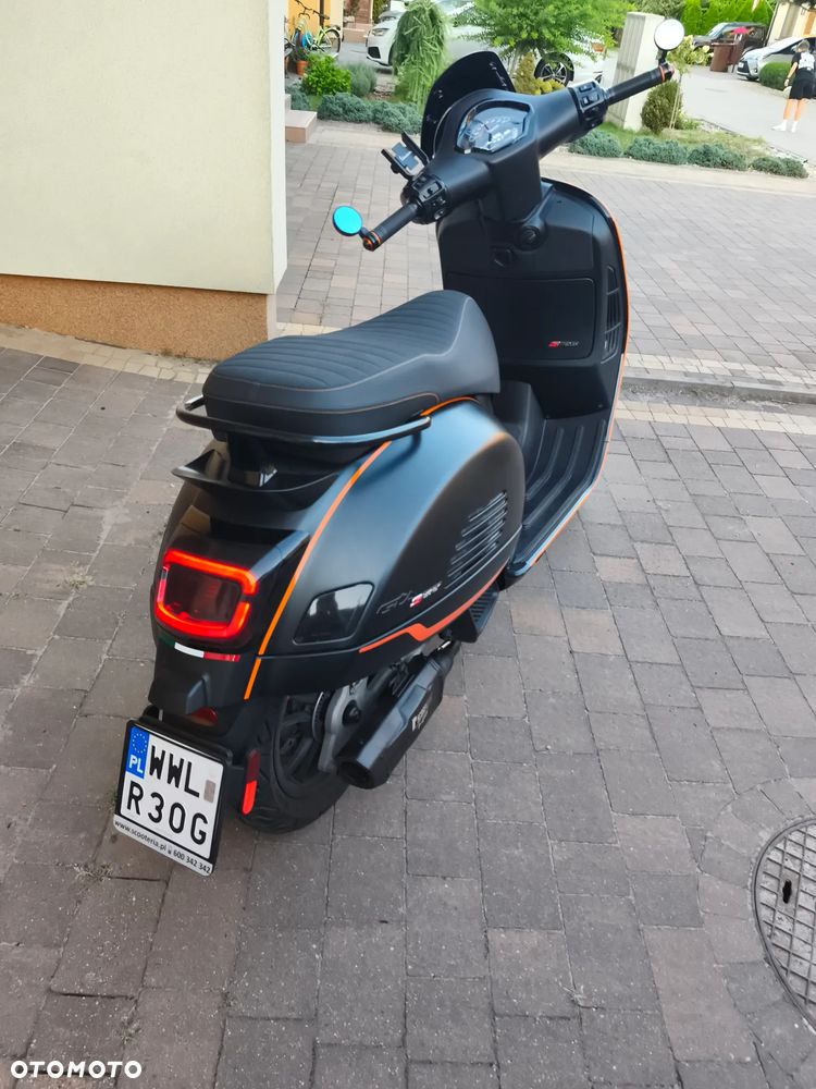 Vespa GTS - 3