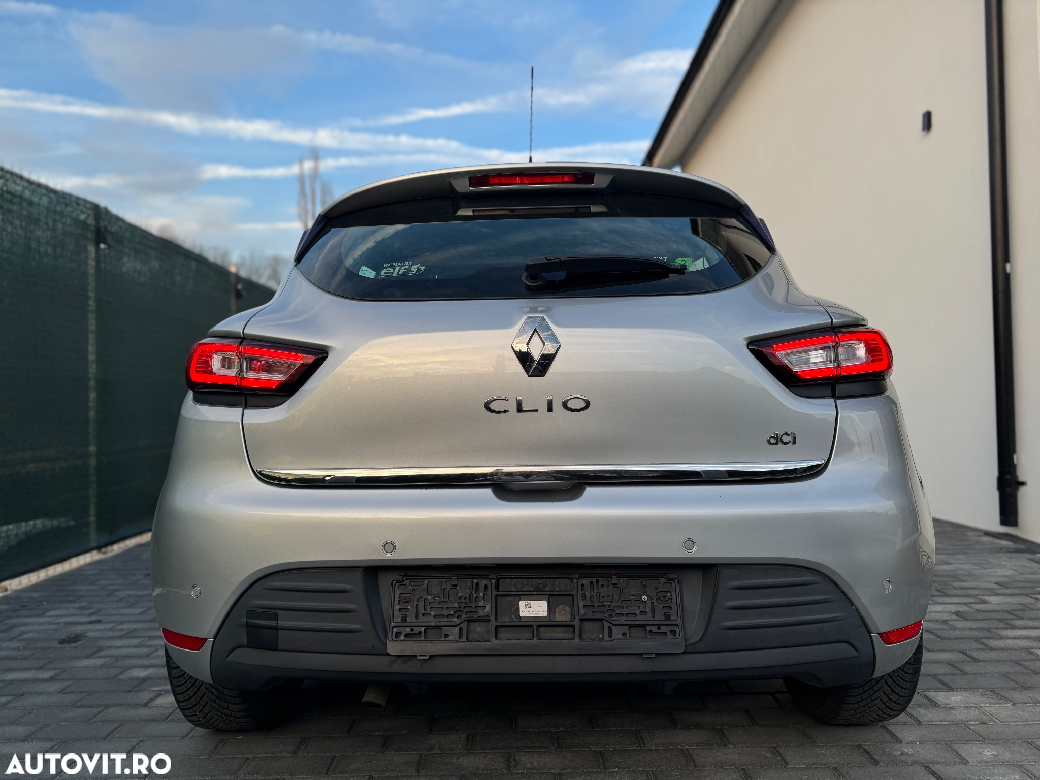 Renault Clio (Energy) dCi 90 Bose Edition - 23