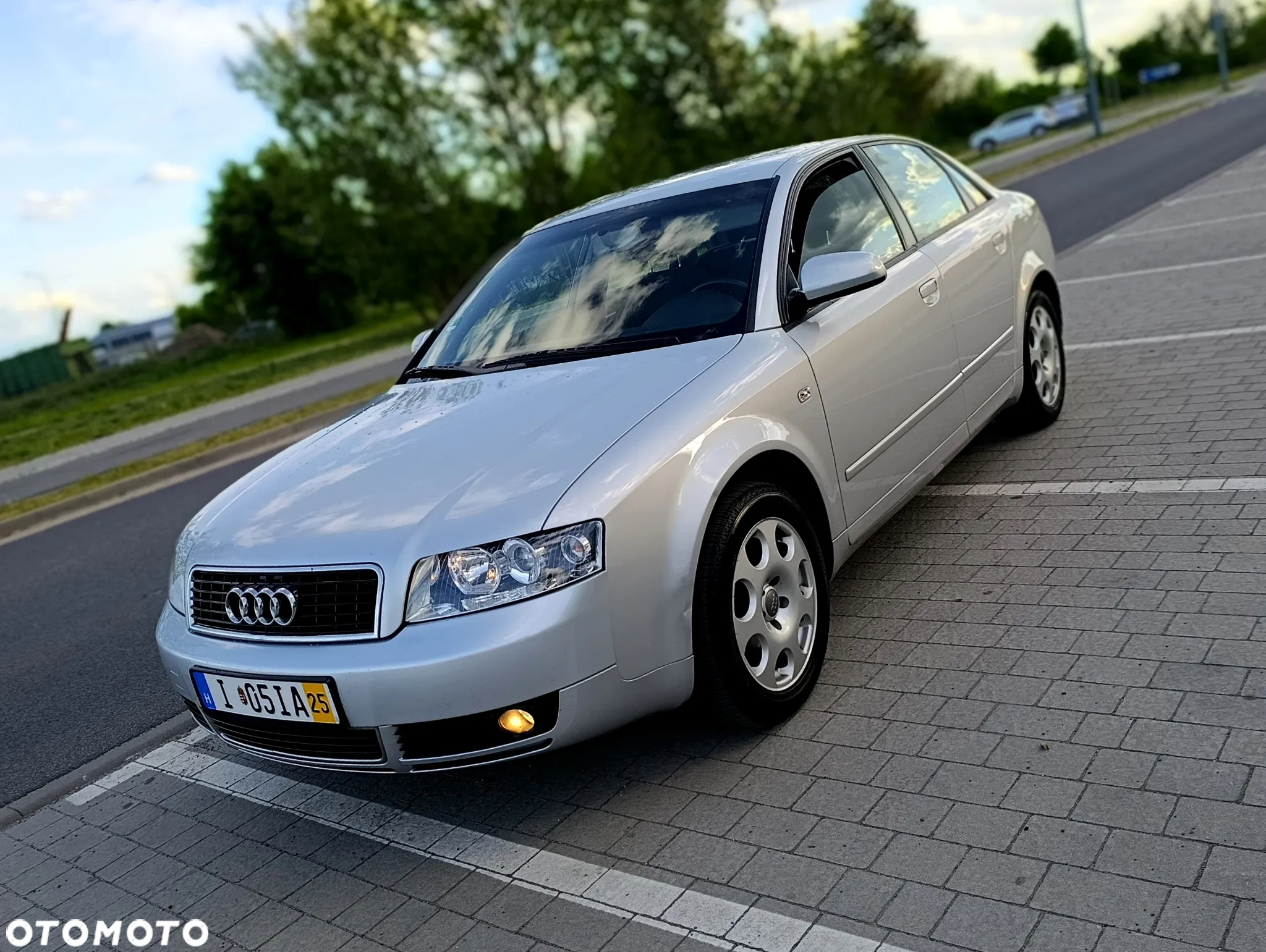 Audi A4 2.0 Multitronic - 8
