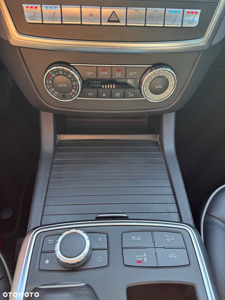 Mercedes-Benz ML 350 BlueEff 4-Matic - 18