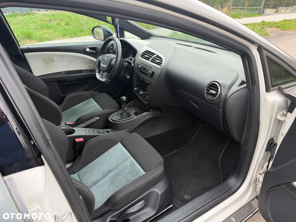 Seat Leon 2.0 T FSI Cupra R - 22