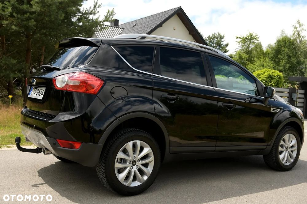 Ford Kuga 2.0 TDCi 2x4 Titanium - 8