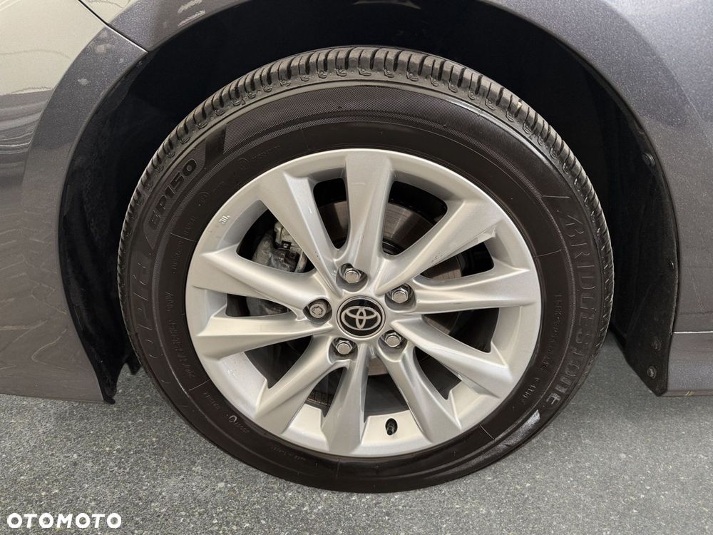 Toyota Corolla - 10