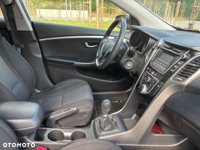 Hyundai i30 1.6 CRDi Classic - 23