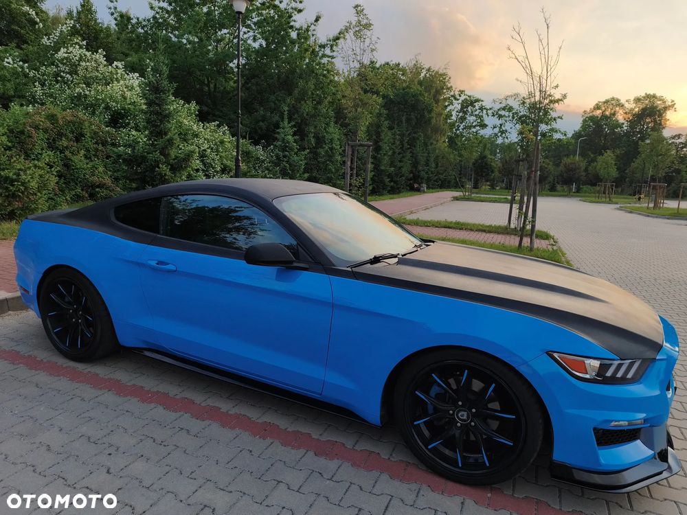 Ford Mustang 3.7 V6 - 2