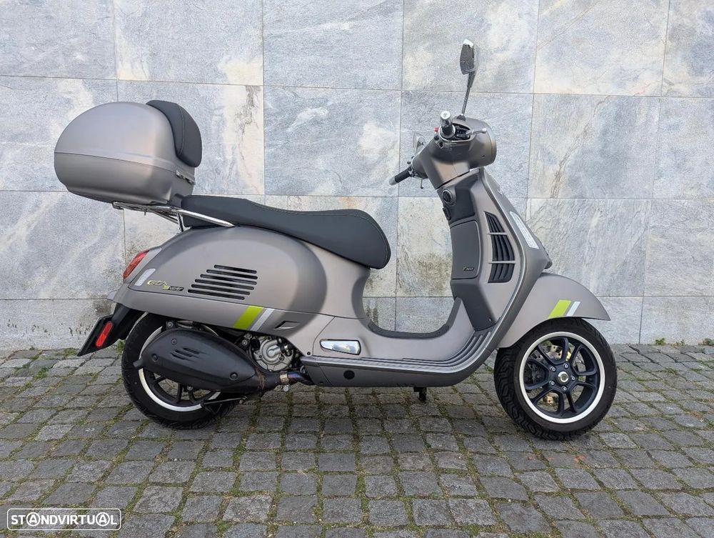Piaggio Vespa 300 GT - 5