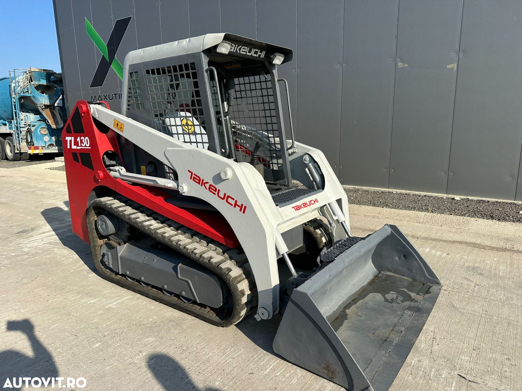 Takeuchi TL130 - 1