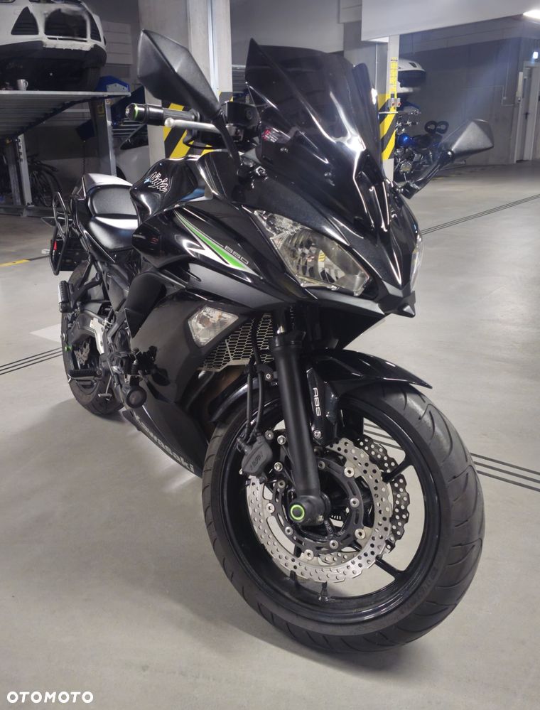 Kawasaki Ninja - 1