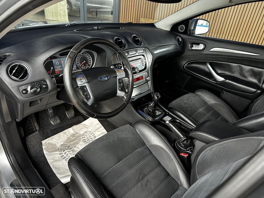 Ford Mondeo 2.0 TDCI Titanium X - 4
