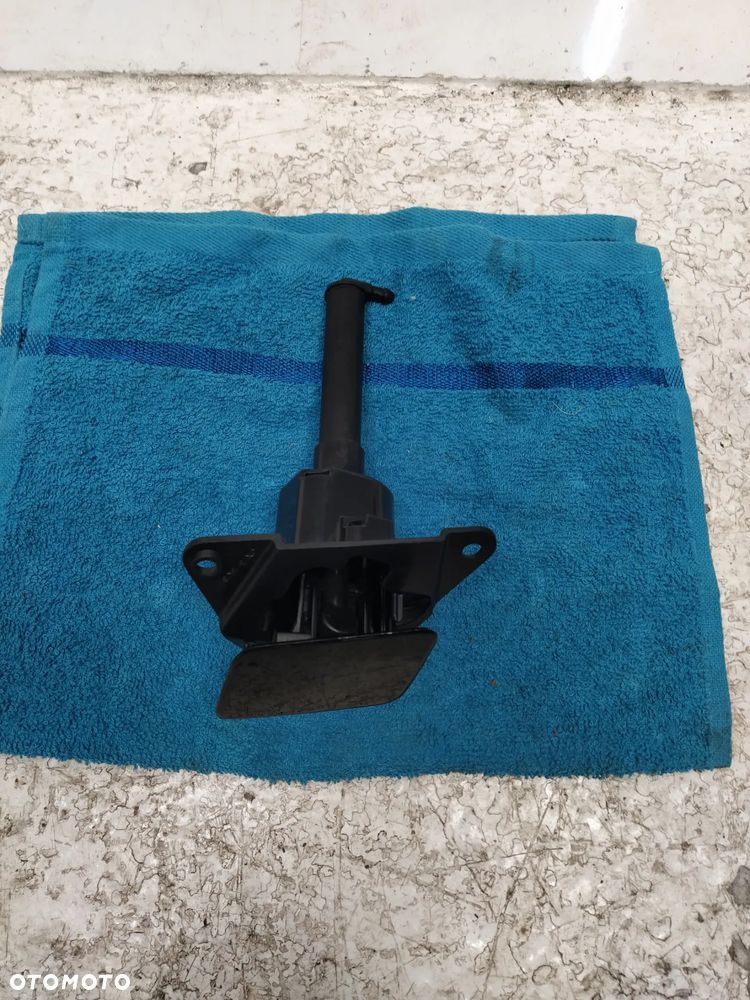 JAGUAR XE X760 SPRYSKIWACZ LAMPY LEWY PRZÓD PRZEDNI ZAŚLEPKA ZDERZAKA ORYGINAŁ - 2