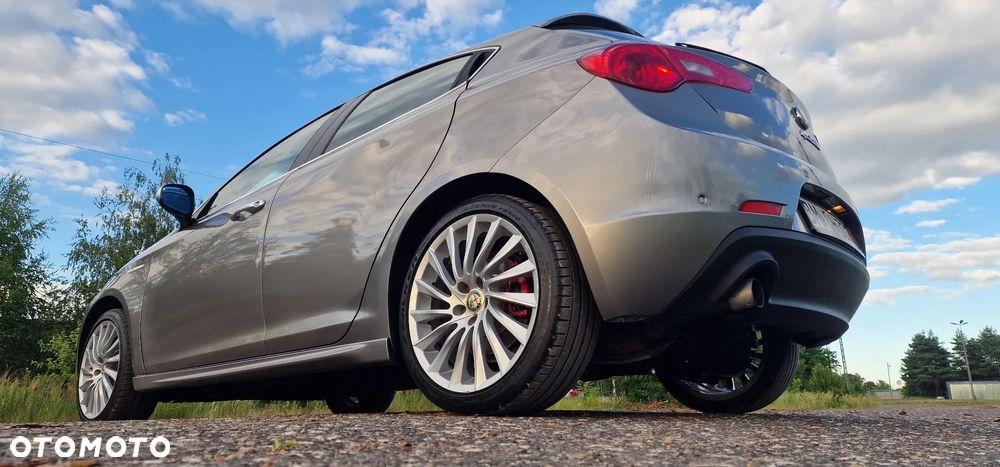 Alfa Romeo Giulietta - 8