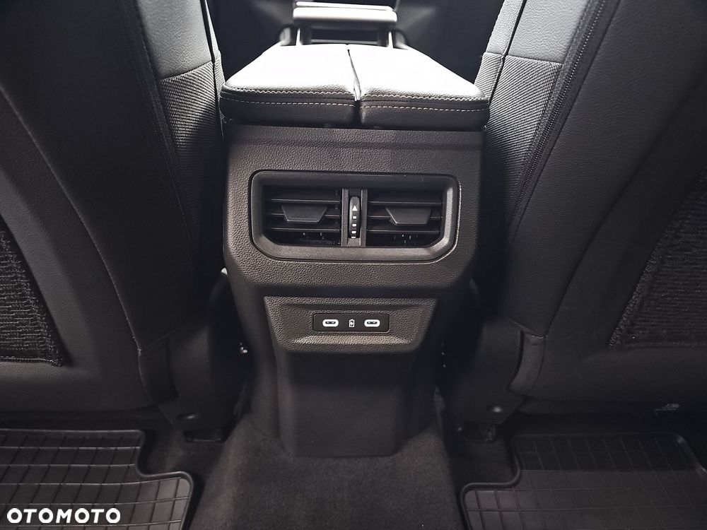 Renault Austral 1.3 TCe mHEV Techno - 34