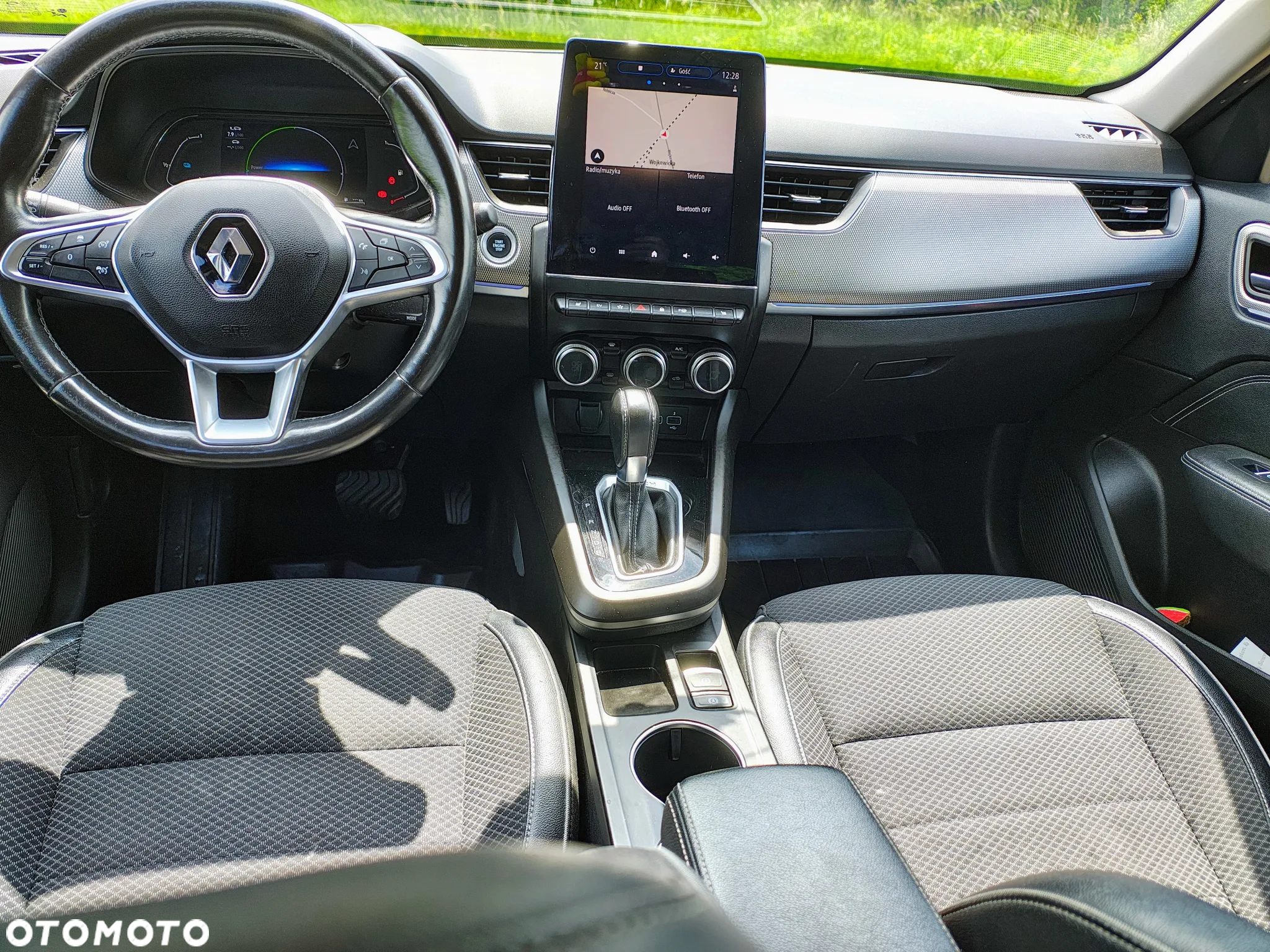 Renault Arkana 1.6 E-TECH Equilibre MMT - 8