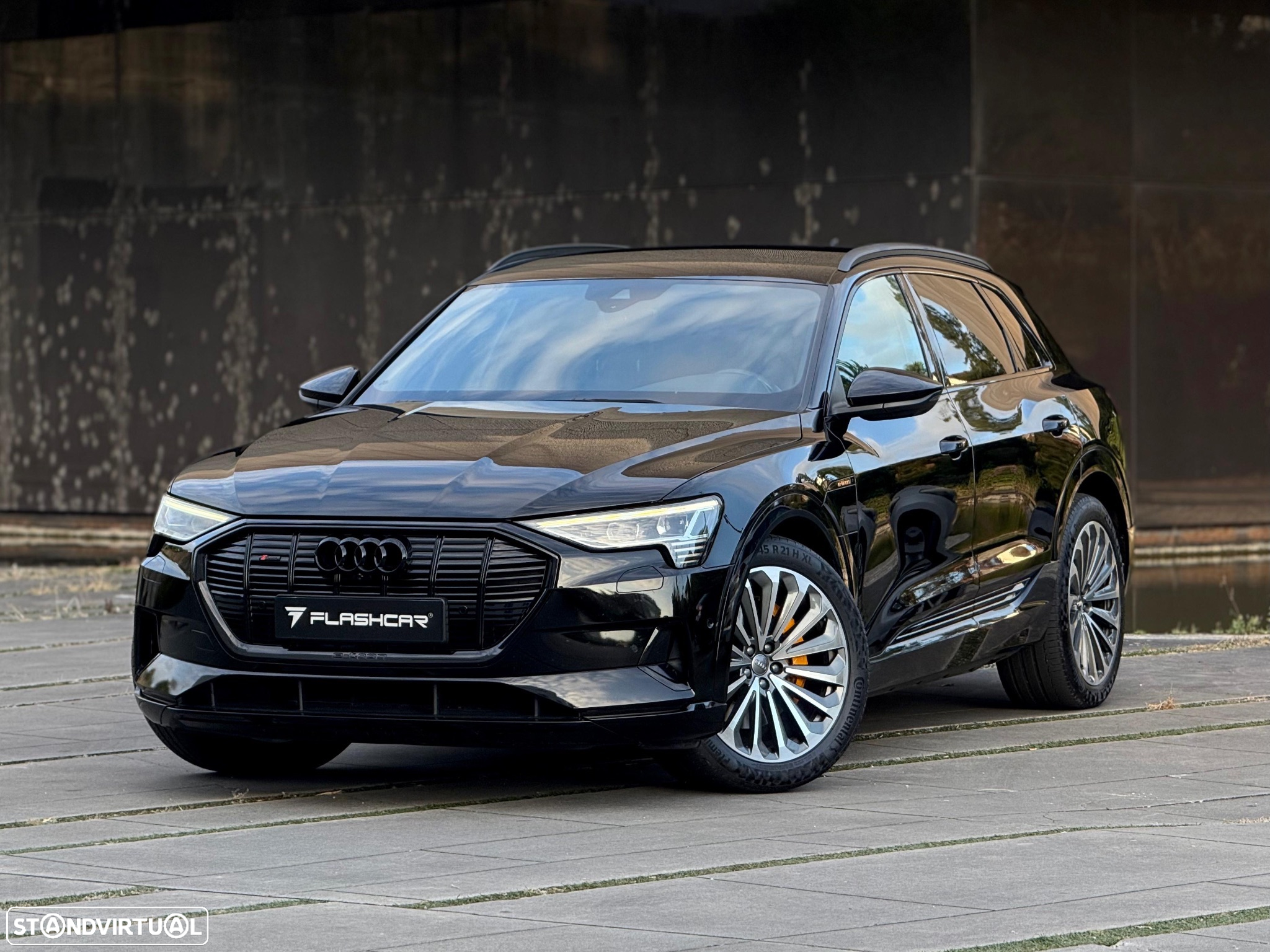 Audi e-tron 55 quattro S line - 38