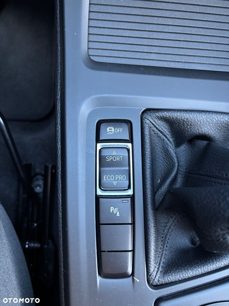 BMW X1 sDrive16d - 21