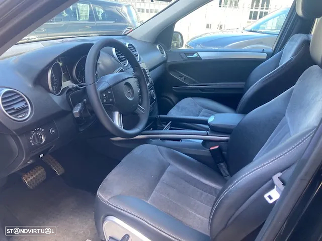 Mercedes-Benz ML 320 CDi - 12