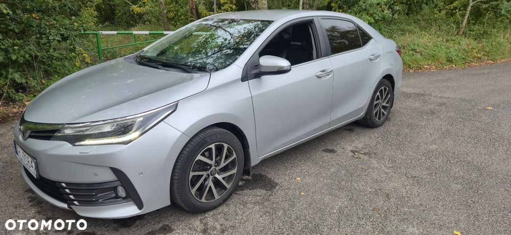 Toyota Corolla 1.6 Prestige - 1