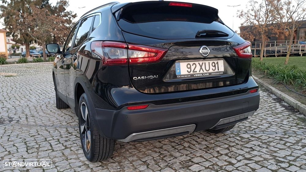 Nissan Qashqai 1.5 dCi N-Connecta - 9