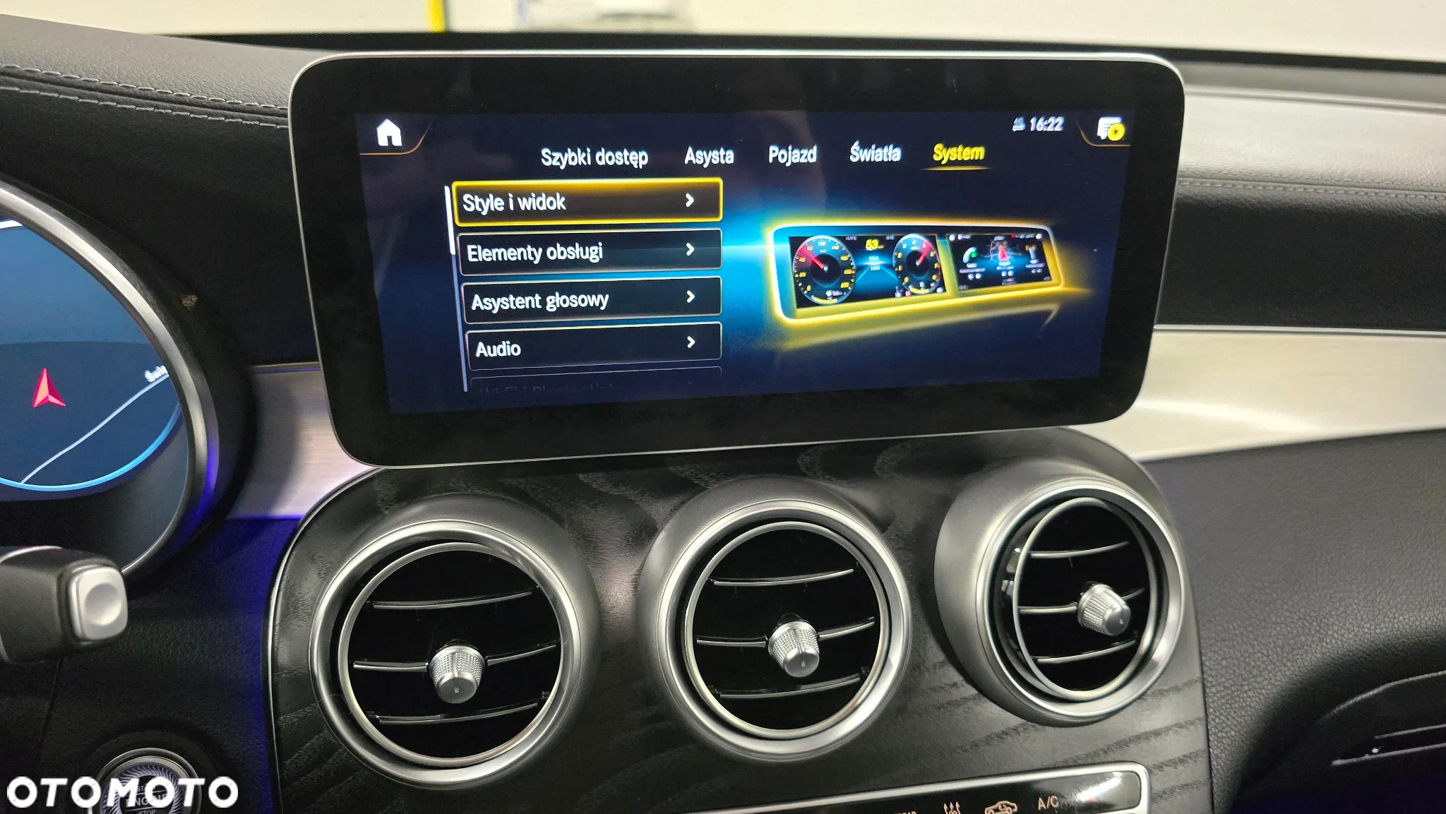 Mercedes-Benz GLC 300 de 4Matic 9G-TRONIC AMG Line Plus - 33