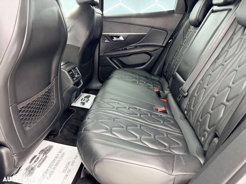 Peugeot 3008 1.2 PureTech Turbo S&S GT-Line - 17