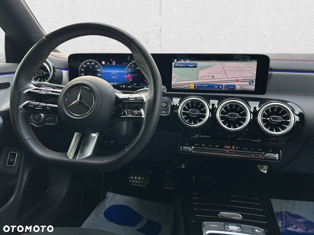 Mercedes-Benz CLA - 21