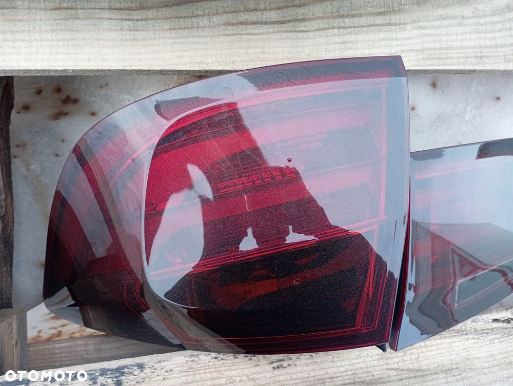 KOMPLET LAMP TYLNYCH BMW F30/F31 dymione stan bdb - 4