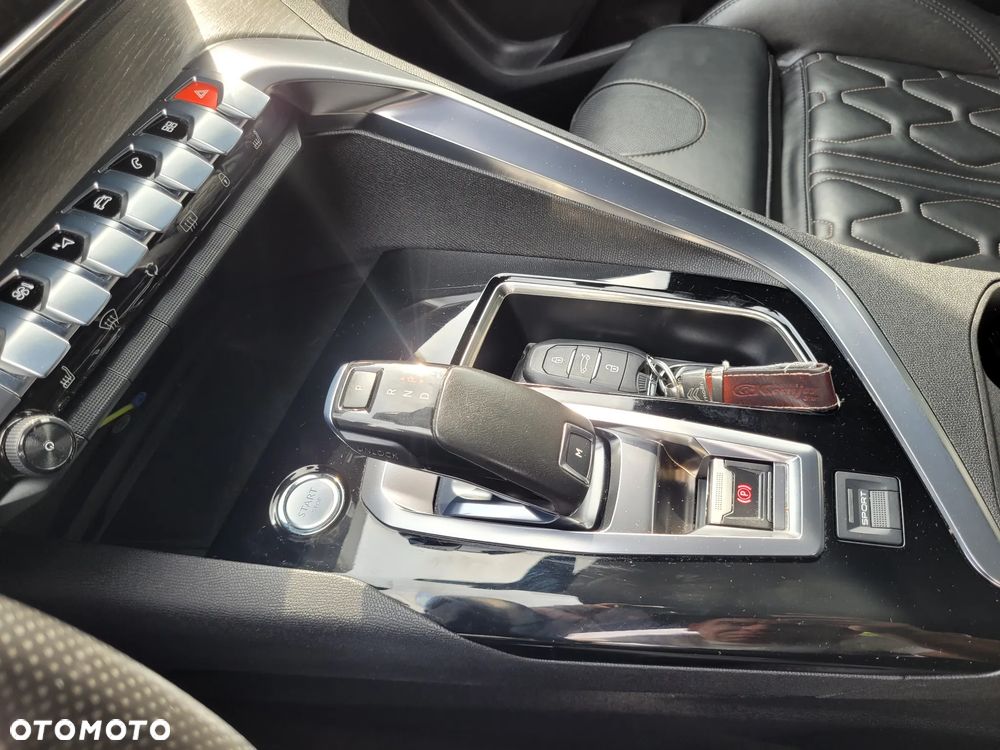 Peugeot 5008 2.0 BlueHDI GT S&S EAT6 - 22