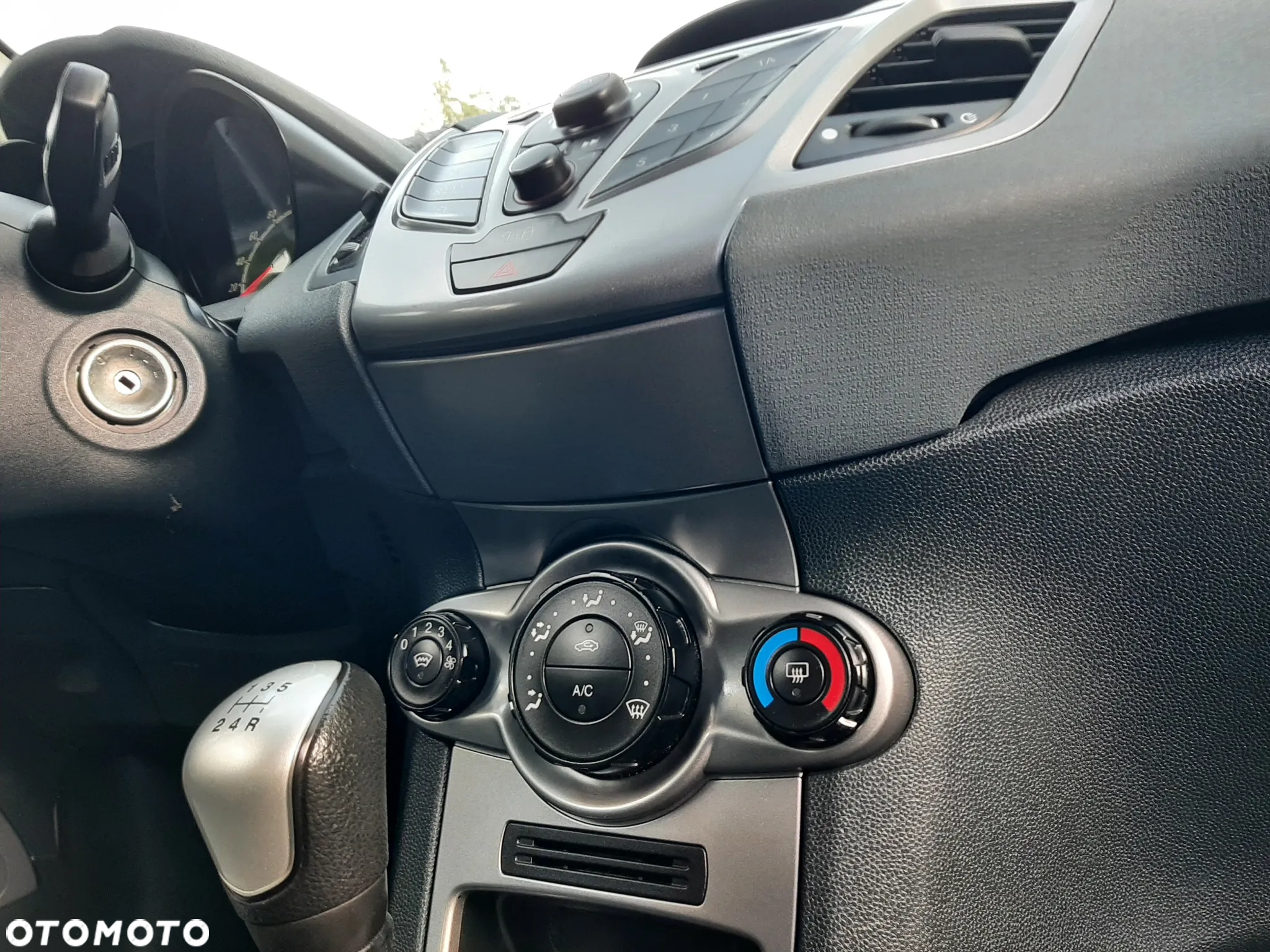 Ford Fiesta 1.25 Ambiente - 17