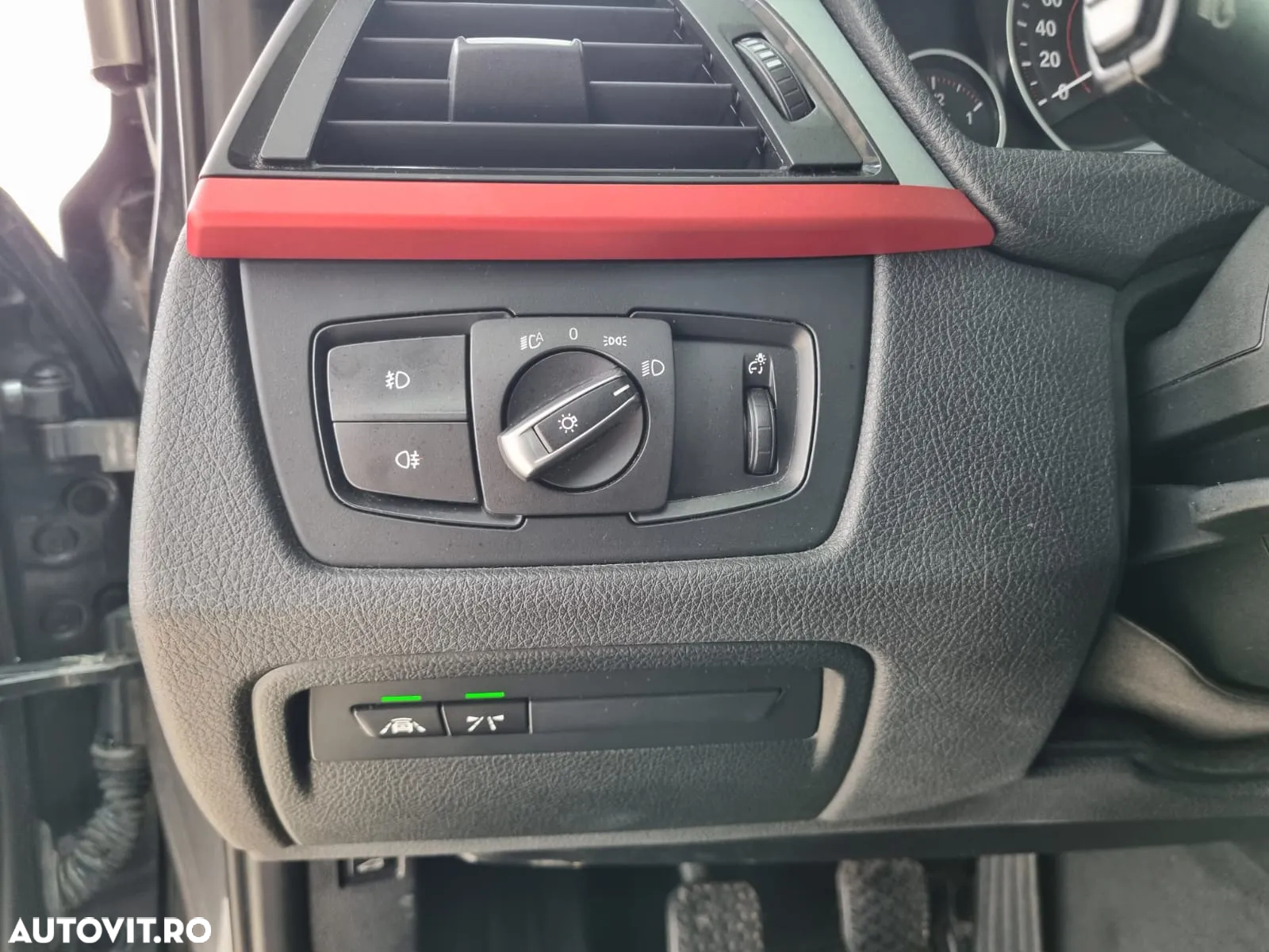 BMW Seria 3 318d - 12