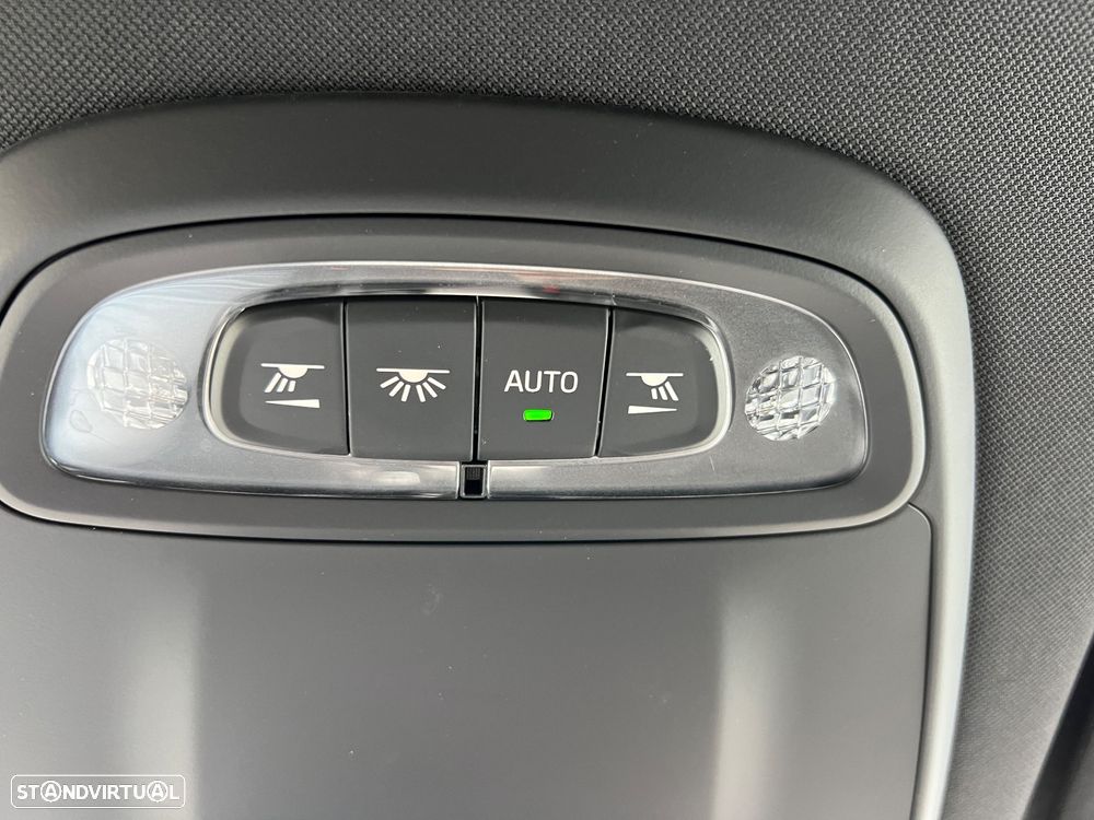 Volvo XC 60 2.0 D4 R-Design AWD Geartronic - 44