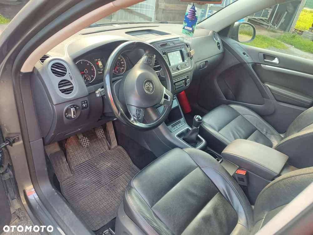 Volkswagen Tiguan - 4