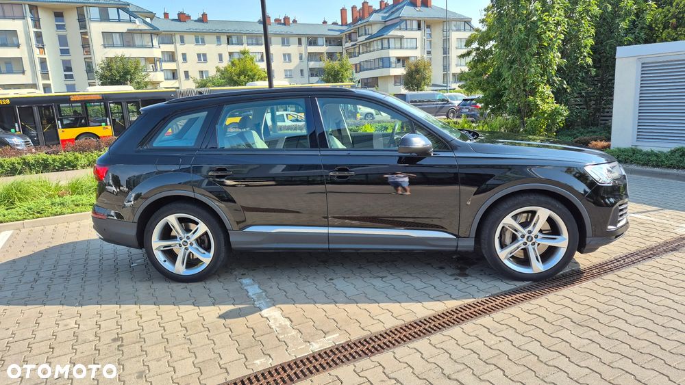 Audi Q7 55 TFSI e Quattro Tiptronic - 2