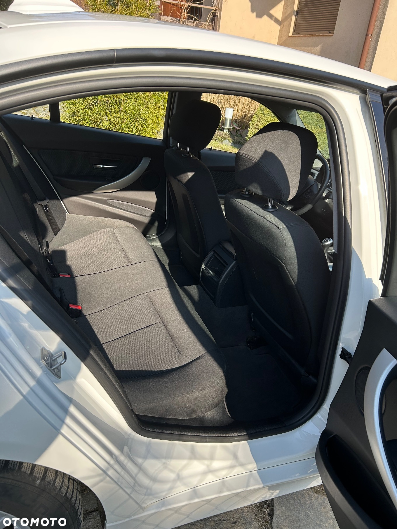 BMW Seria 3 318i - 16