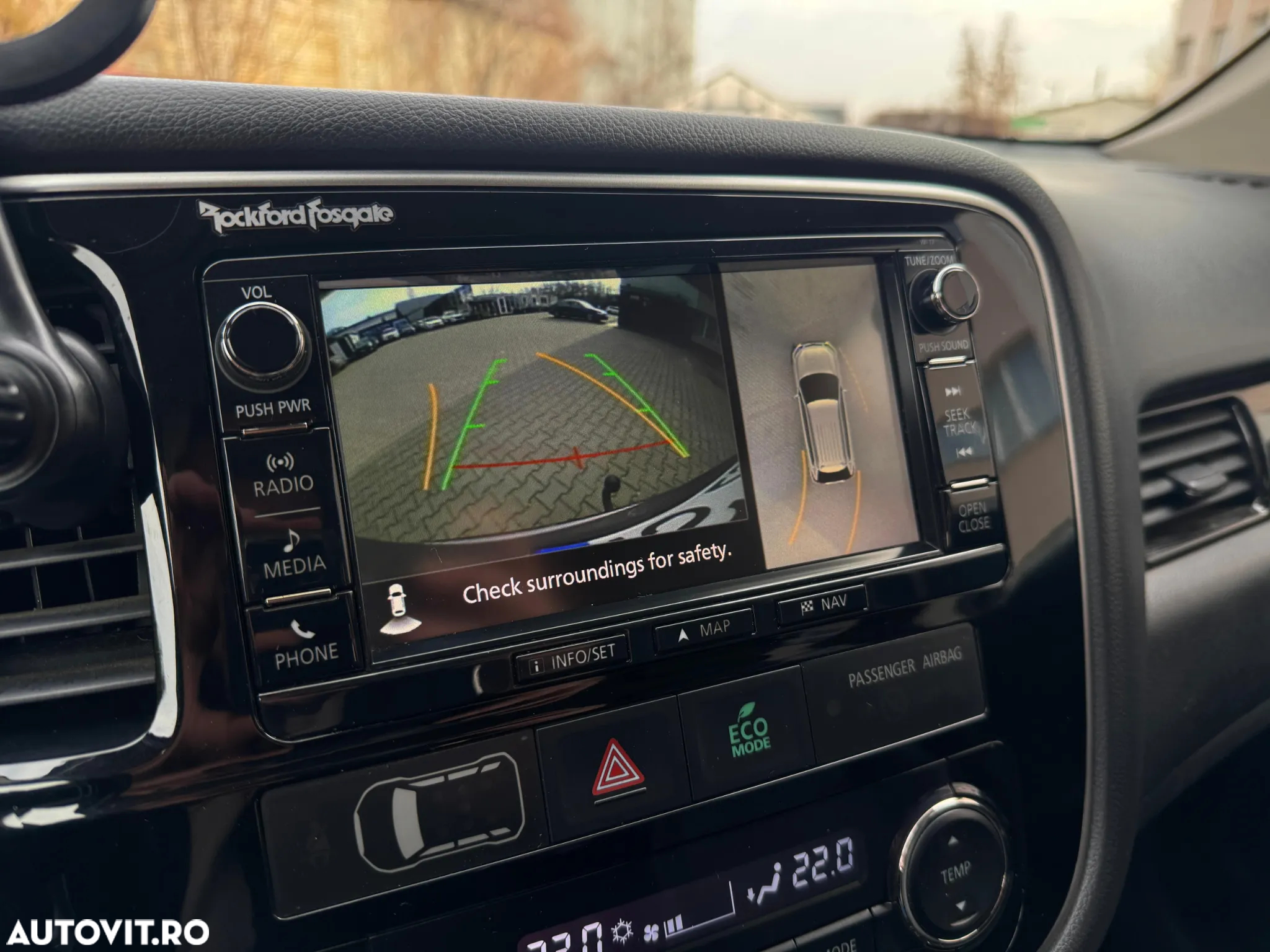 Mitsubishi Outlander 2.2 Litre DI-D AWD Intense Aut. - 9