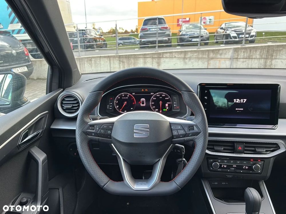 Seat Arona - 13