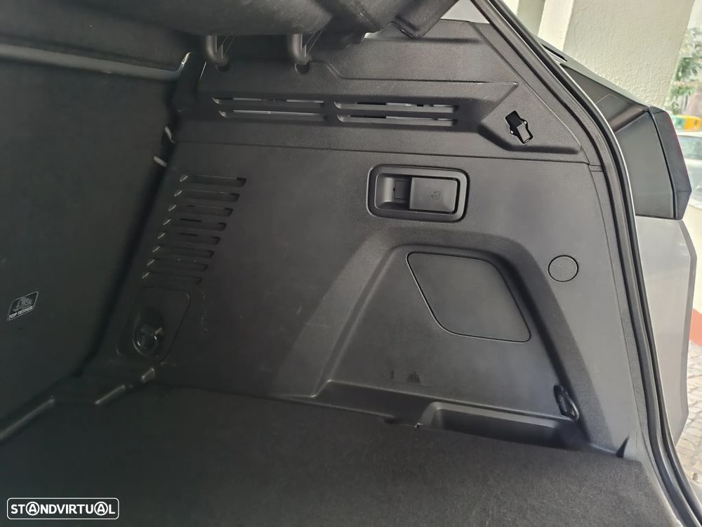 Peugeot 3008 1.2 PureTech Allure Pack - 36