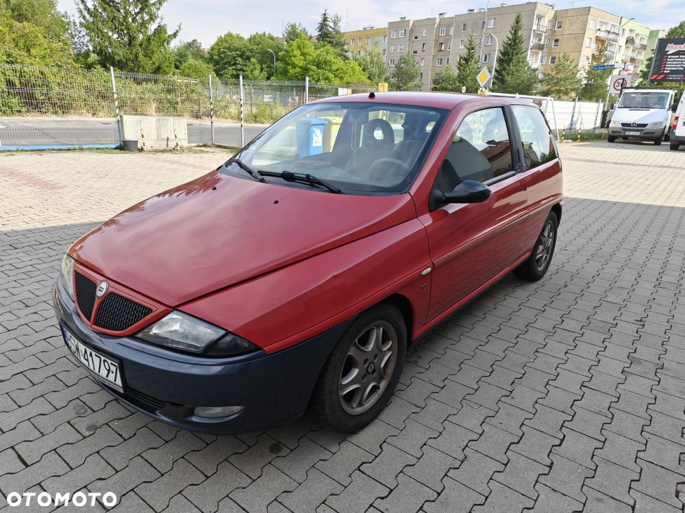 Lancia Ypsilon - 1