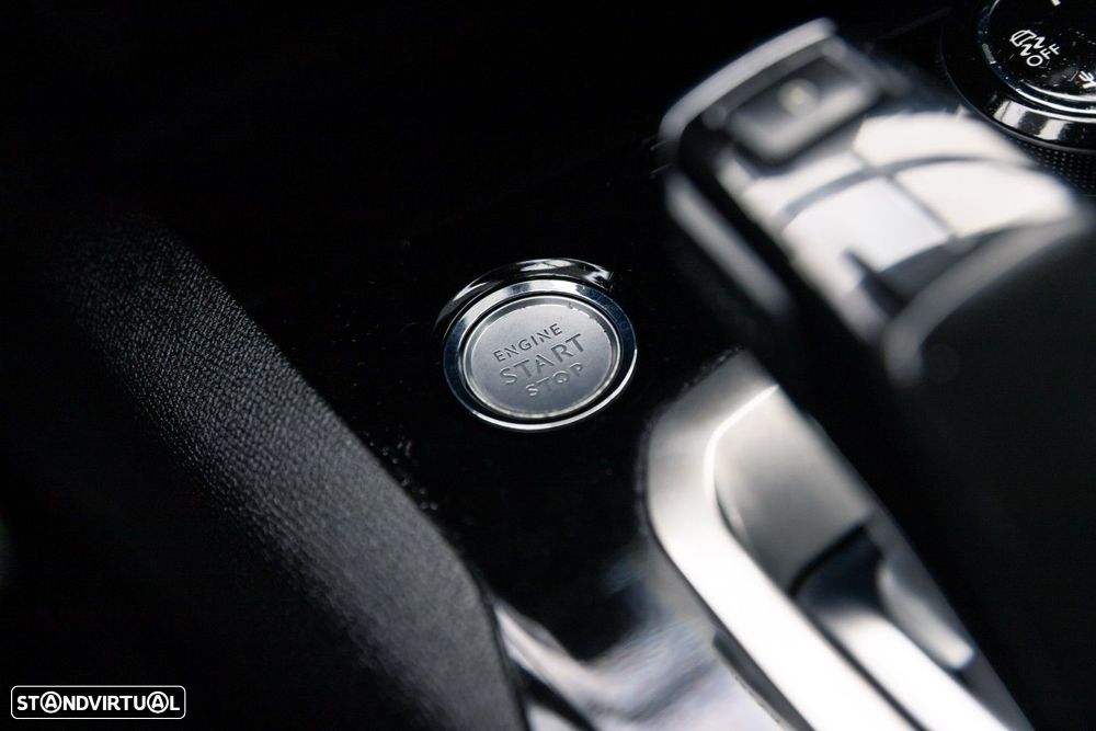 Peugeot 3008 1.5 BlueHDi Crossway EAT8 - 38