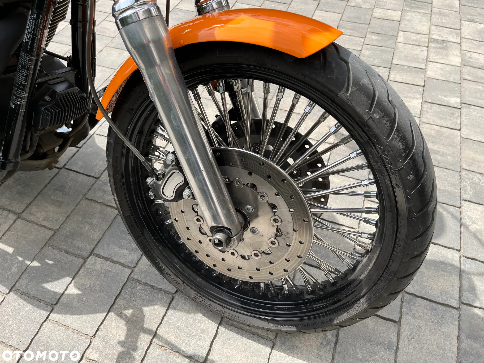 Harley-Davidson Dyna Fat Bob - 3