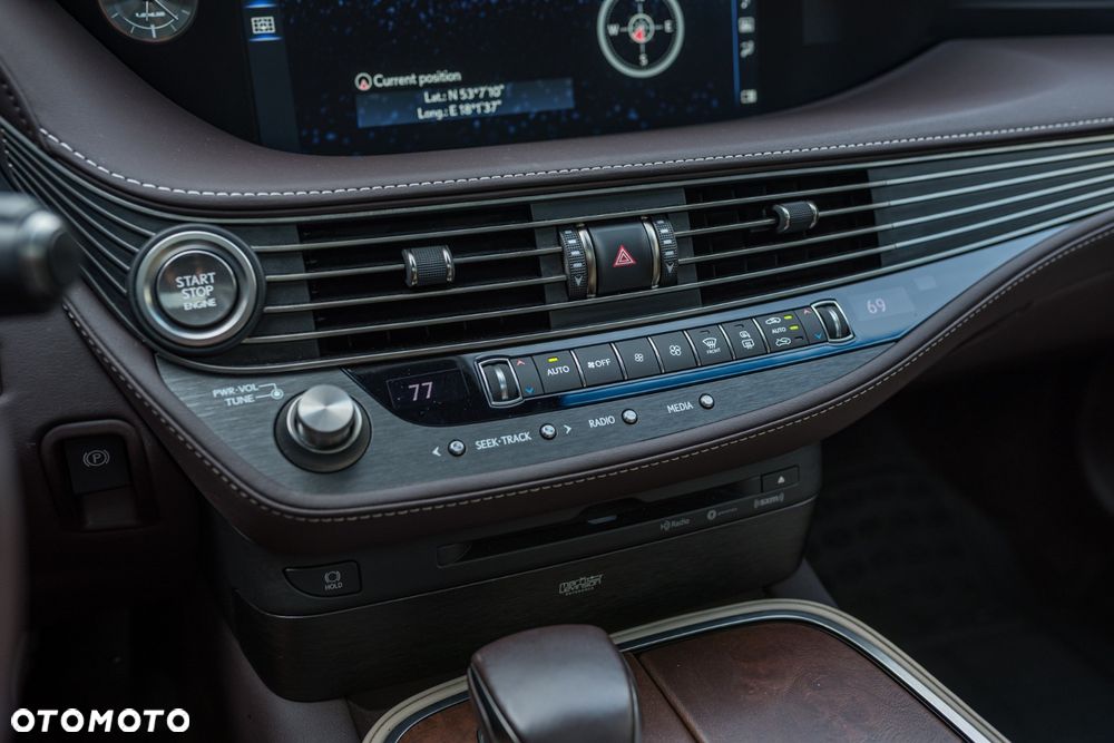 Lexus LS - 33